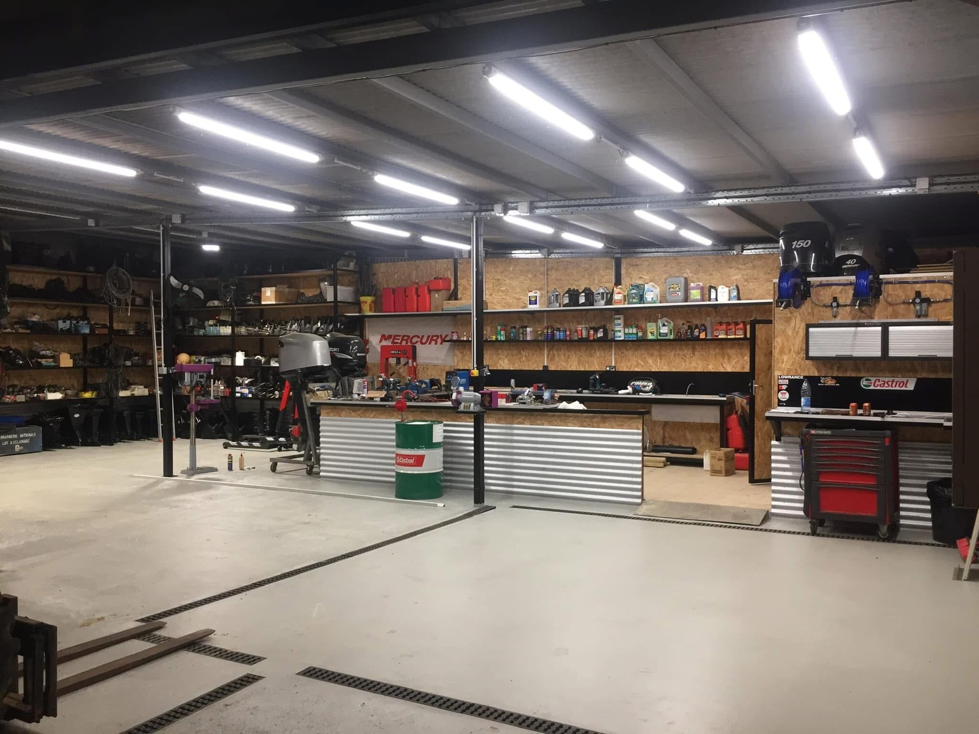 Boating Services SARL - Voh